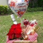 Arreglos Florales y Fresas con Chocolate Deluxe Exclusivo
