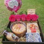 Arreglos Florales y Fresas con Chocolate Premium Exclusivo