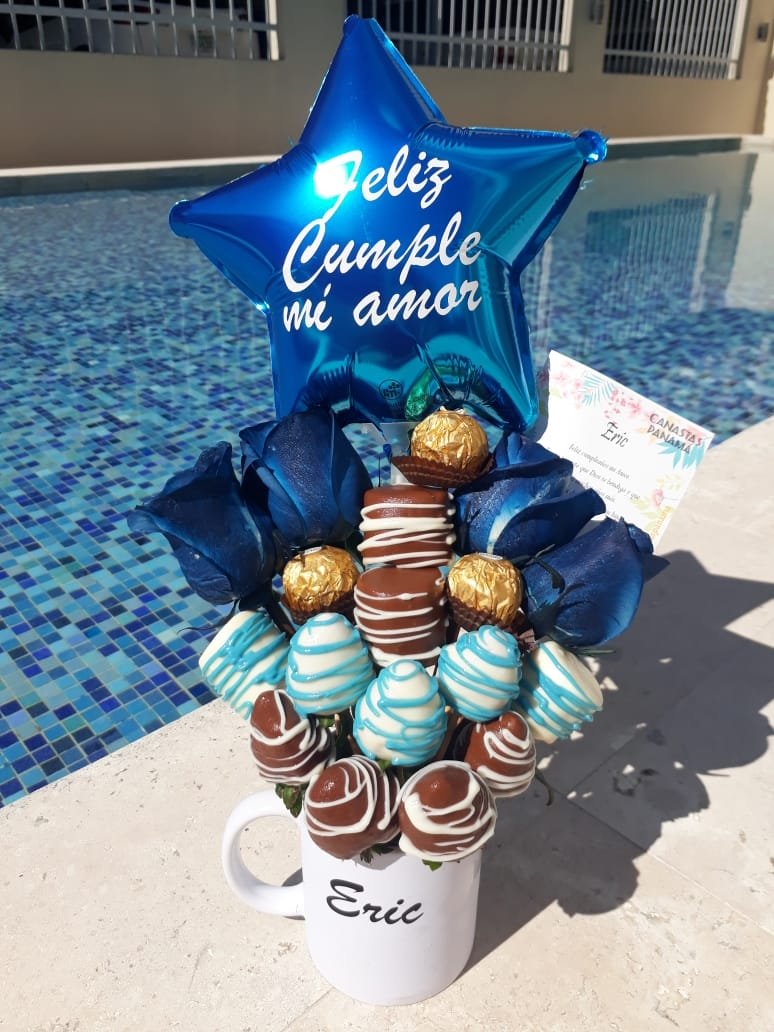 CC-018-1.jpg Arreglos Florales y Fresas con Chocolate Premium Exclusivo - Imagen 1