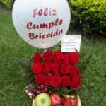 Arreglos Florales y Fresas con Chocolate Premium Exclusivo