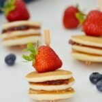 Mini Pancakes de Jalea y fresas
